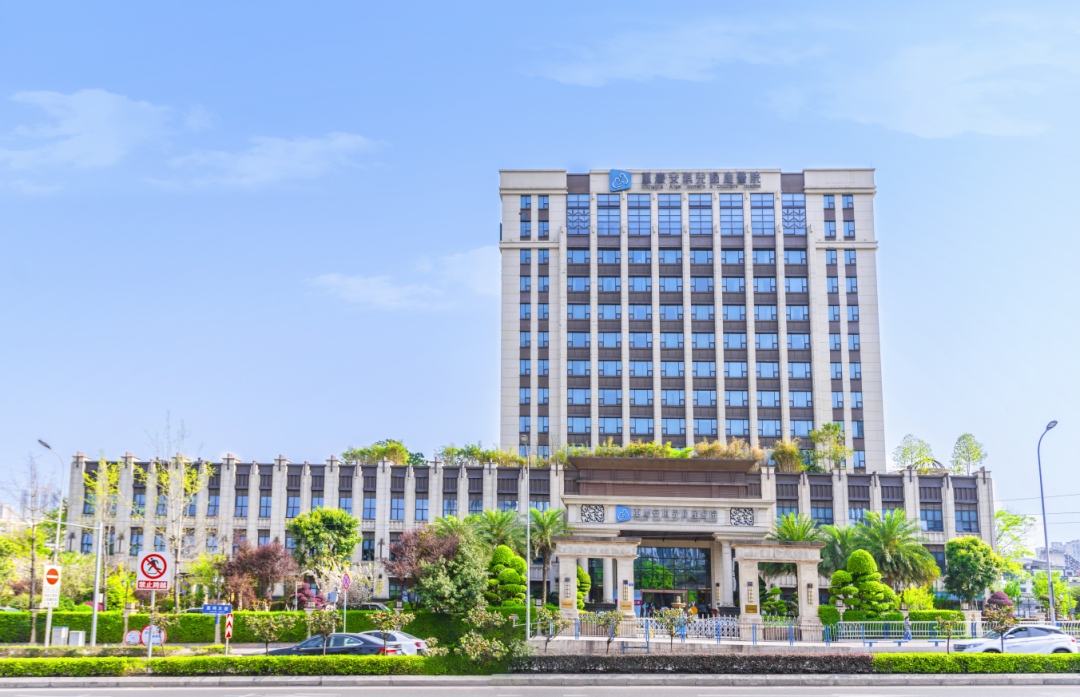 <b>醫(yī)院建設(shè)丨重慶安琪兒婦產(chǎn)醫(yī)院啟動行業(yè)作風(fēng)專項(xiàng)整治工作</b>